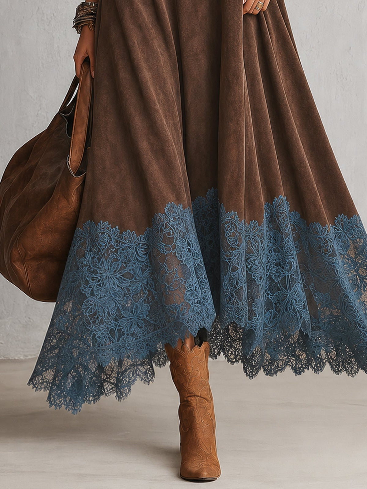 BRUNELLA | Vestido largo efecto ante con bajo de encaje